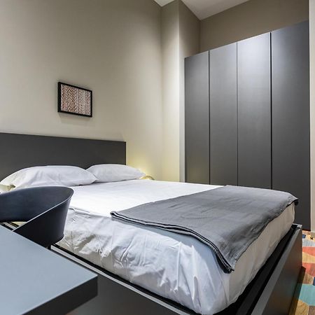 Appartamento Reina Flats Valencia Playa El Cabanyal Esterno foto