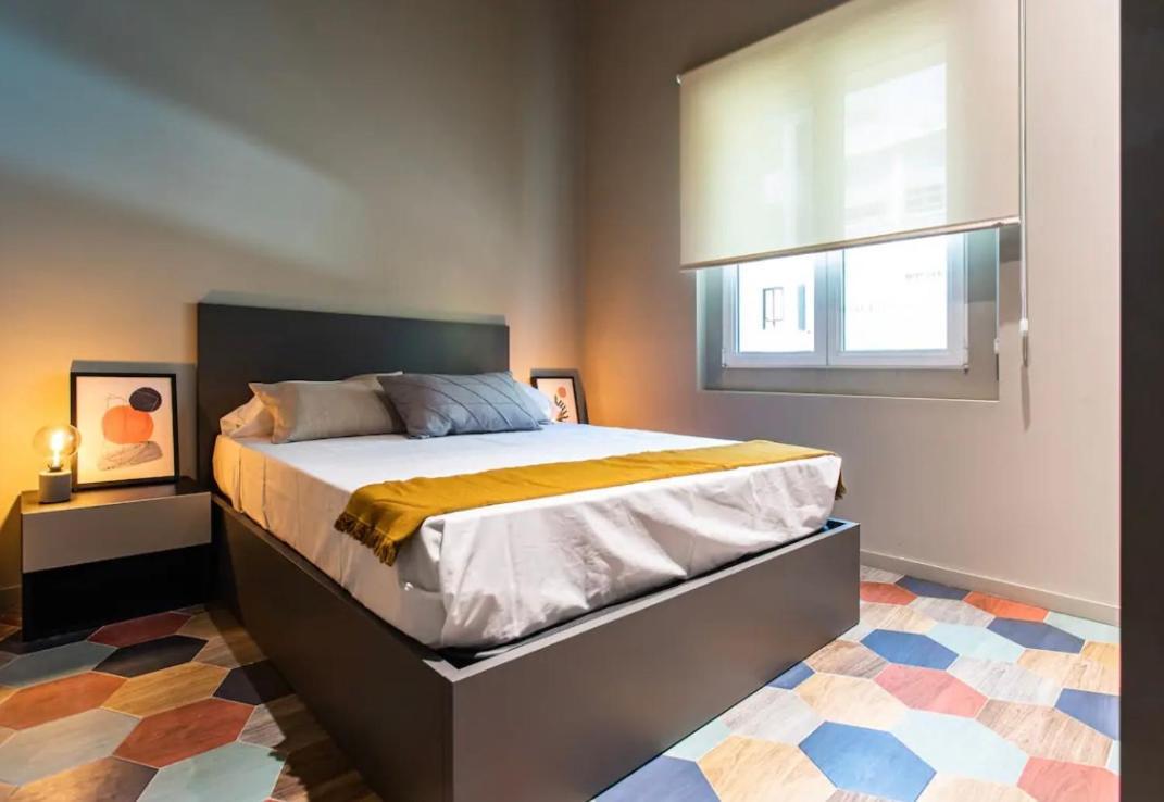 Appartamento Reina Flats Valencia Playa El Cabanyal Esterno foto