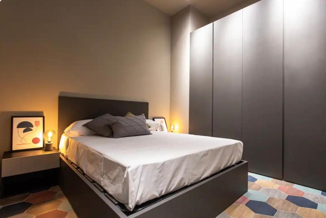 Appartamento Reina Flats Valencia Playa El Cabanyal Esterno foto