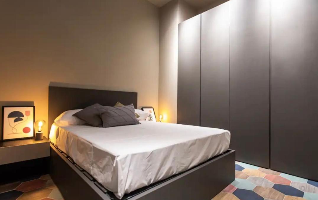 Appartamento Reina Flats Valencia Playa El Cabanyal Esterno foto