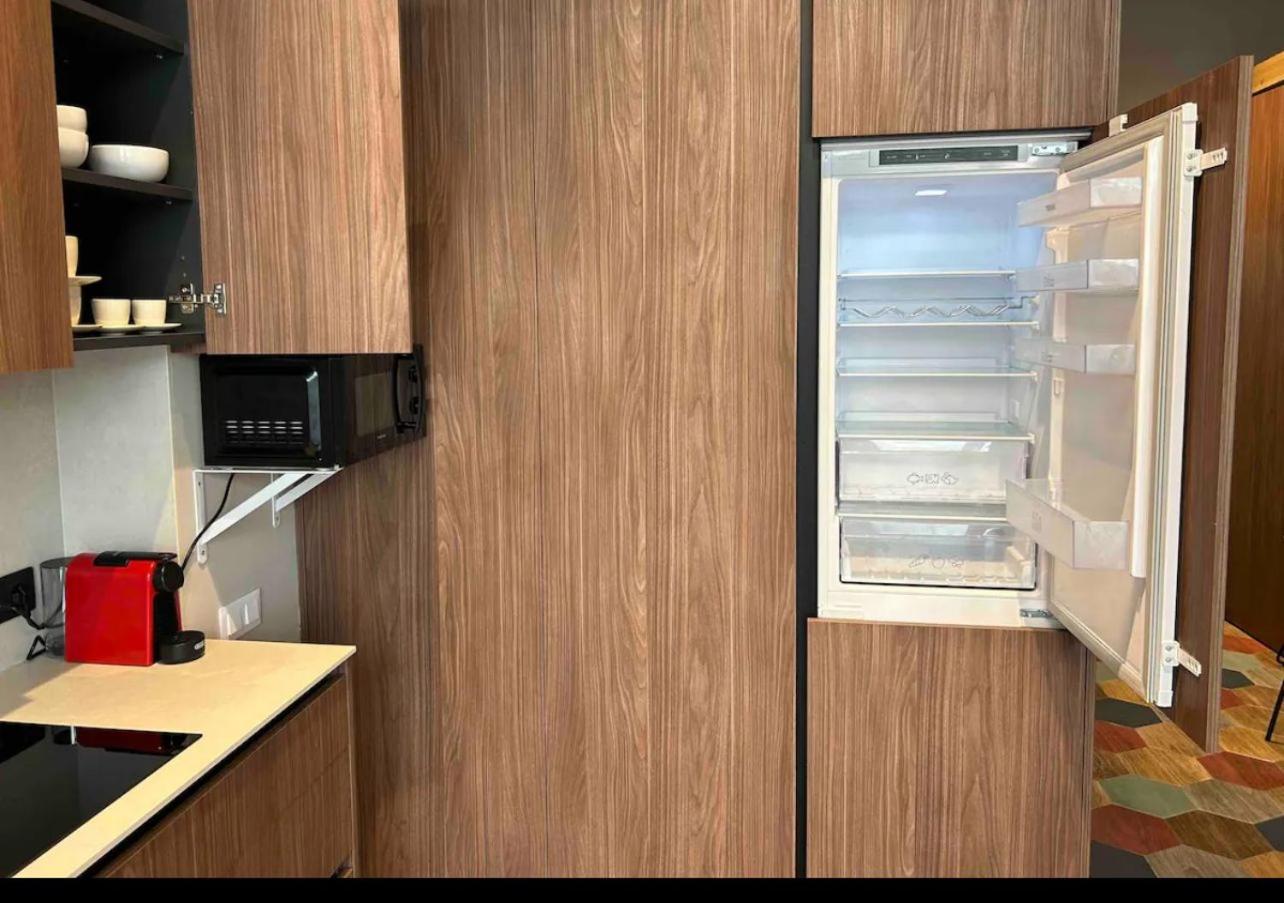 Appartamento Reina Flats Valencia Playa El Cabanyal Esterno foto